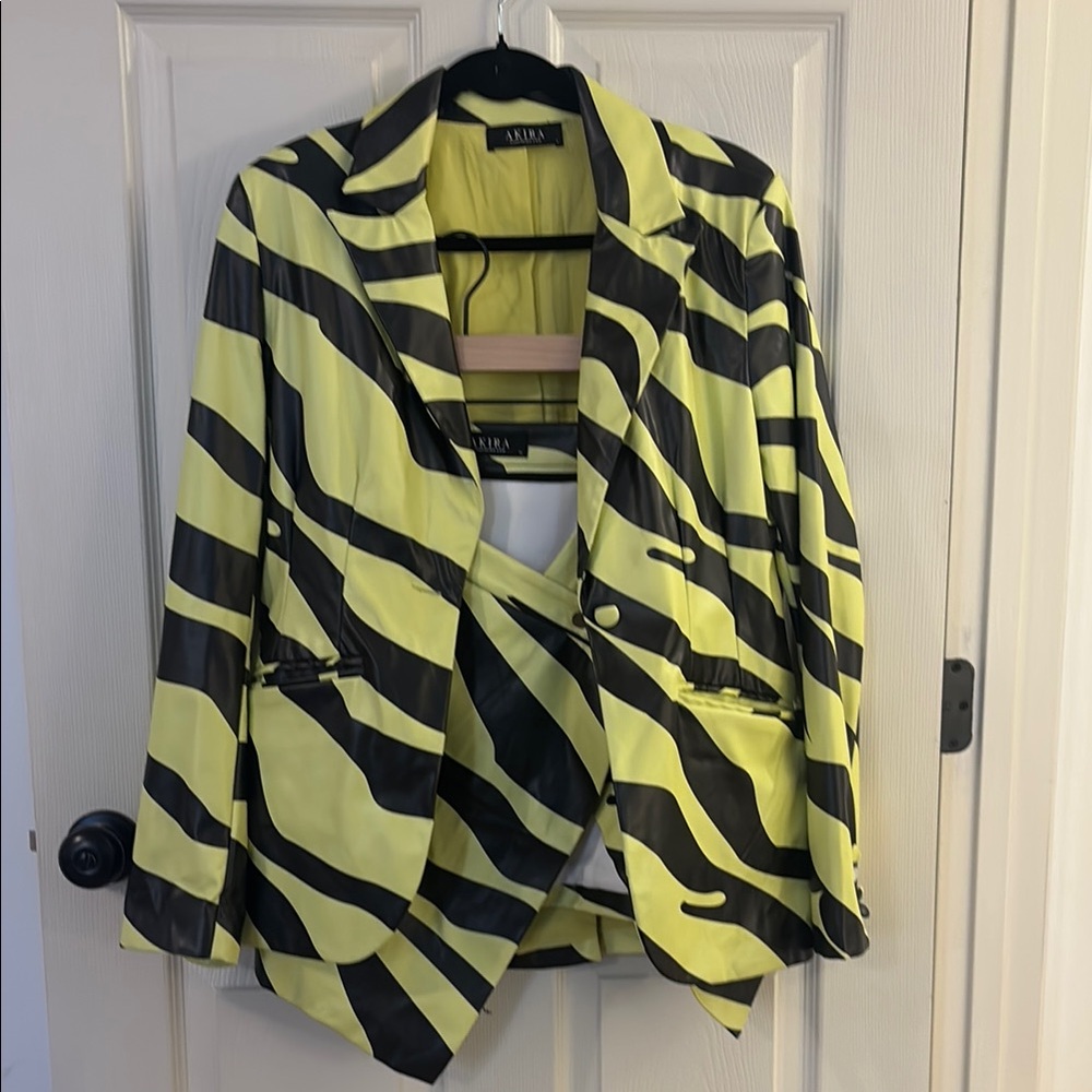 Zara Yellow and Black Women's Jacket and Skirt Combo